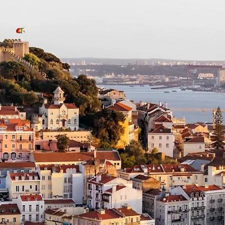 Alfama Design With Terrace By Homing Lisbon