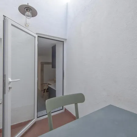 Alfama Design With Terrace By Homing * Lisbon