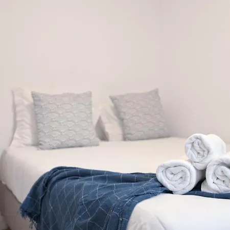 Alfama Design With Terrace By Homing Apartment Lisbon