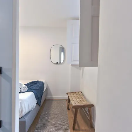 Alfama Design With Terrace By Homing Apartman *