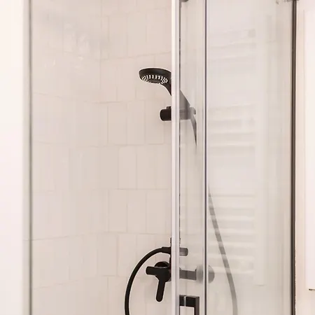 アパート Alfama Design With Terrace By Homing